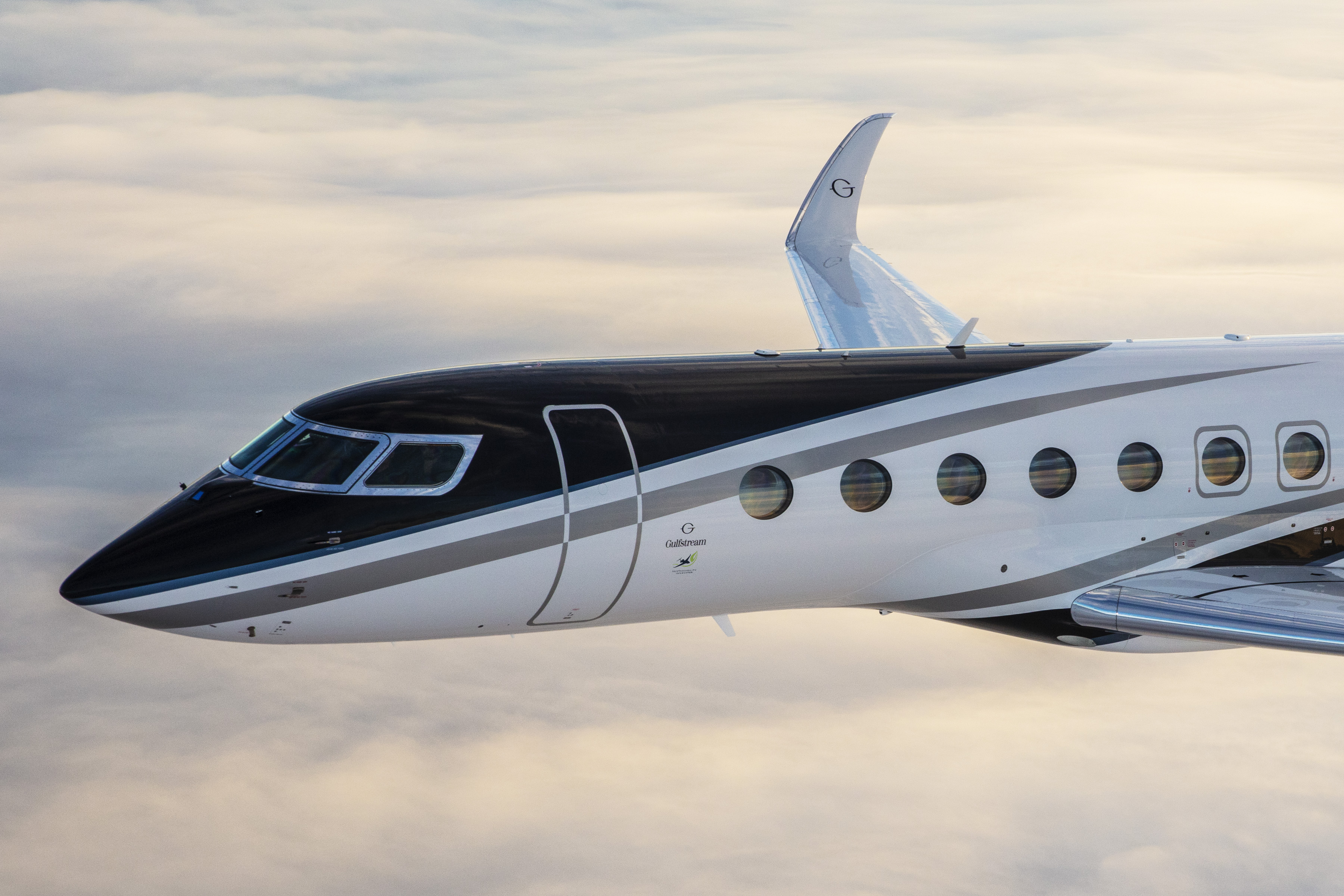 GULFSTREAM G700 SETS SPEED RECORD FROM SAVANNAH TO TOKYO ON SAF